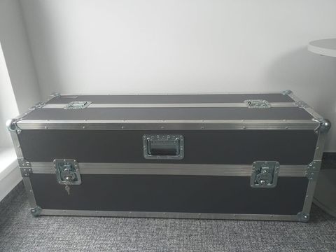 Atypický přepravní box na cesty — fotka 2